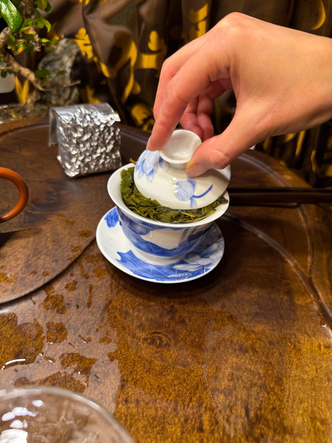 Die Gaiwan – Eine zeitlose Teeschale mit Deckel
