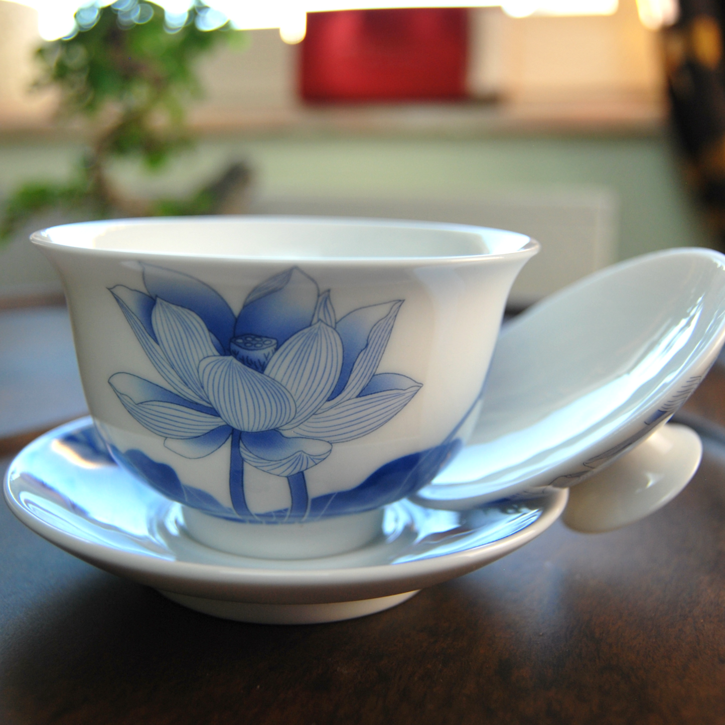 Porcelain Gaiwan 'Lotus' 160 ml