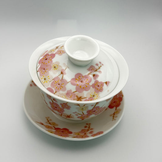 Porzellan Gaiwan „Fenhe“ – Rosa Harmonie (160 ml)