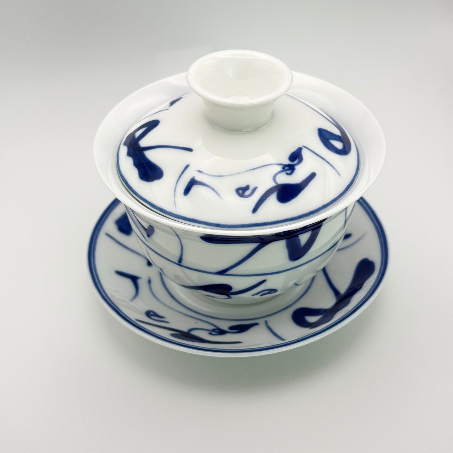 Porzellan Gaiwan „Lanhe“ – Blaue Harmonie (140 ml)
